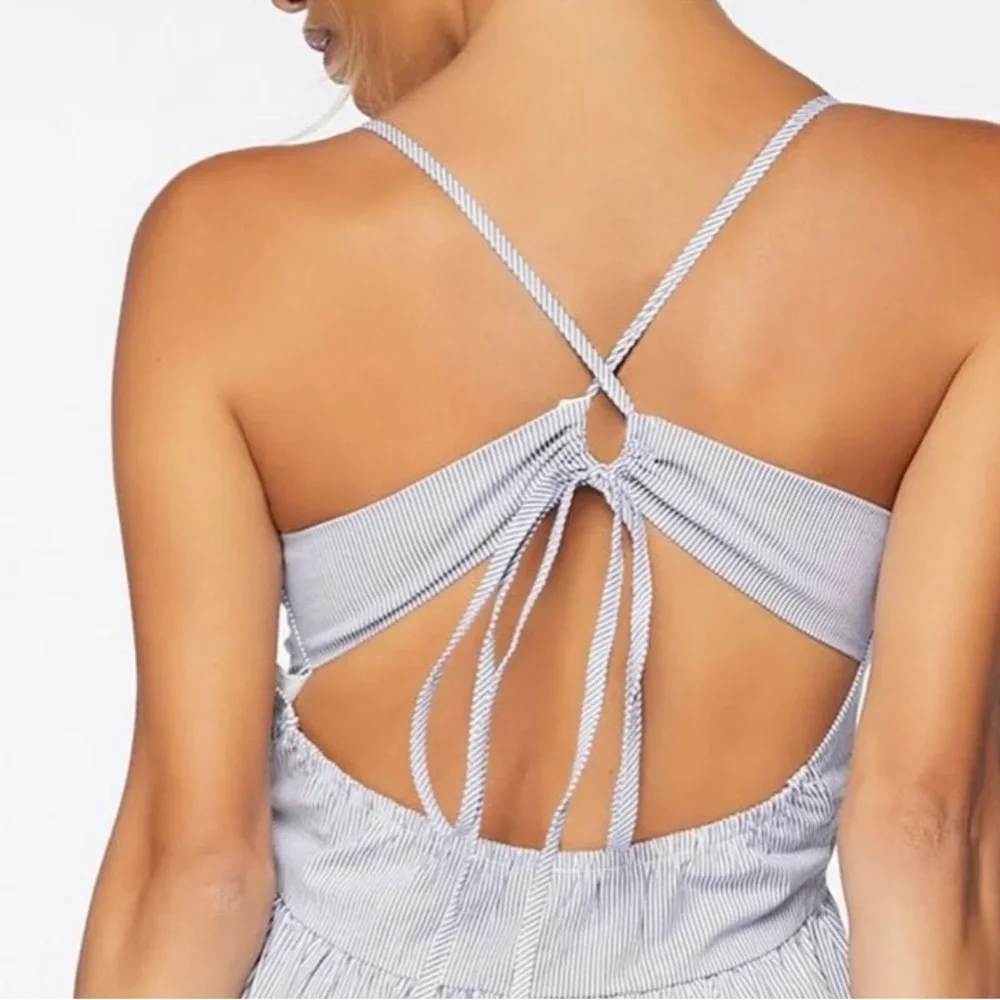Forever 21 Blue White Striped Seersucker Tiered Open Back Maxi Dress Sz Large - Picture 5 of 10